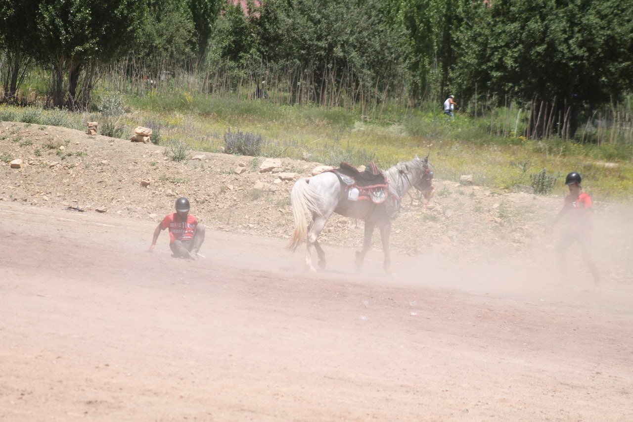 Dede Korkut diyarı Bayburt’ta festival tadında cirit şöleni yaşanıyor
