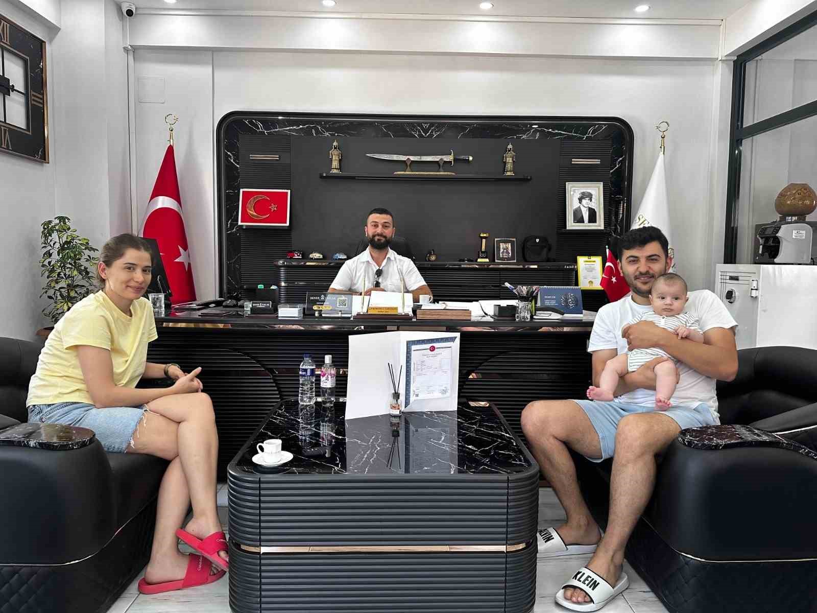 Atlas bebek Sındırgı’dan tapusunu aldı
