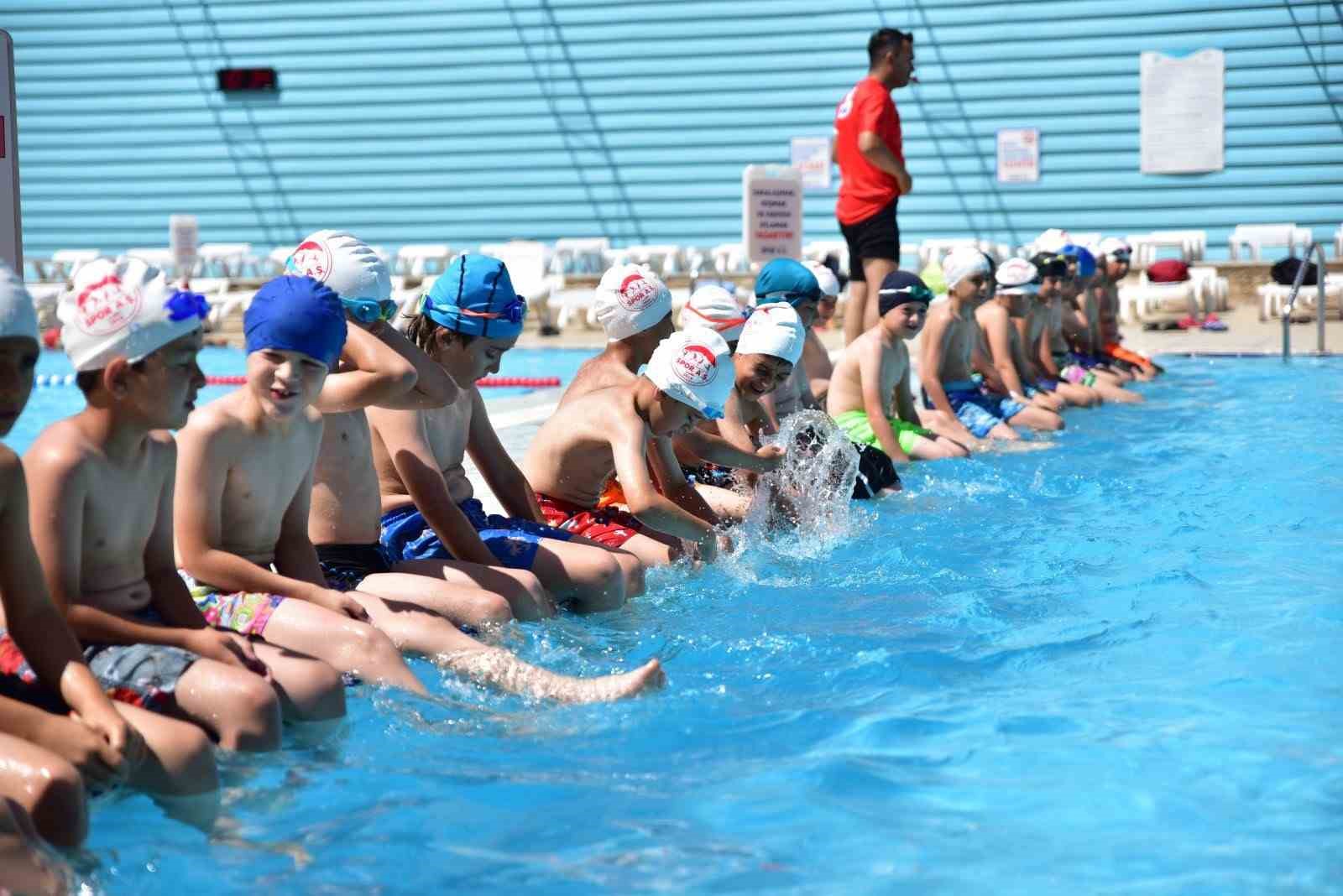 Büyükşehir Spor A.Ş.’de yaz spor okulları heyecanı başladı
