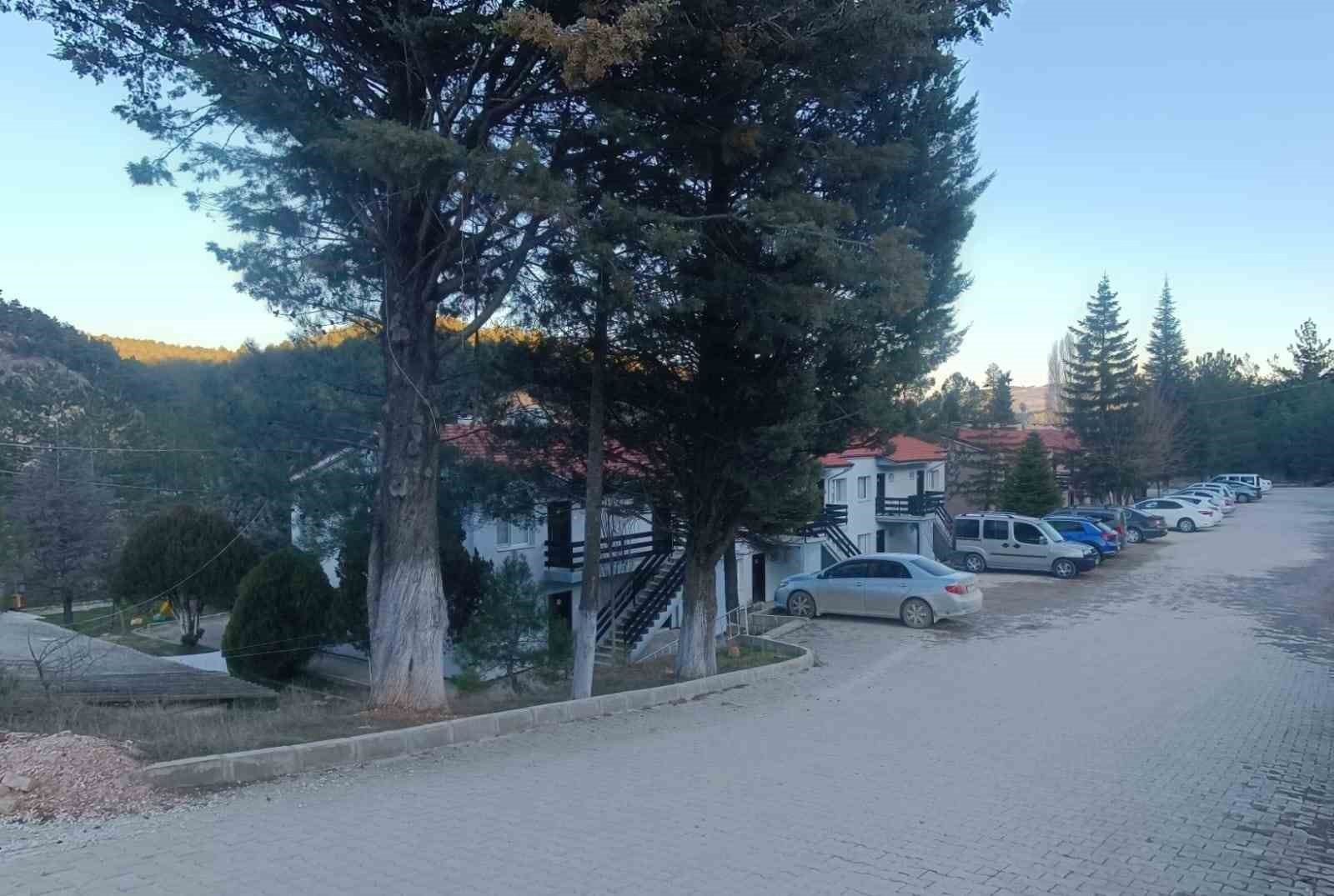 Gediz termal tatil merkezlerinde doluluk oranı yüzde 100’e ulaştı
