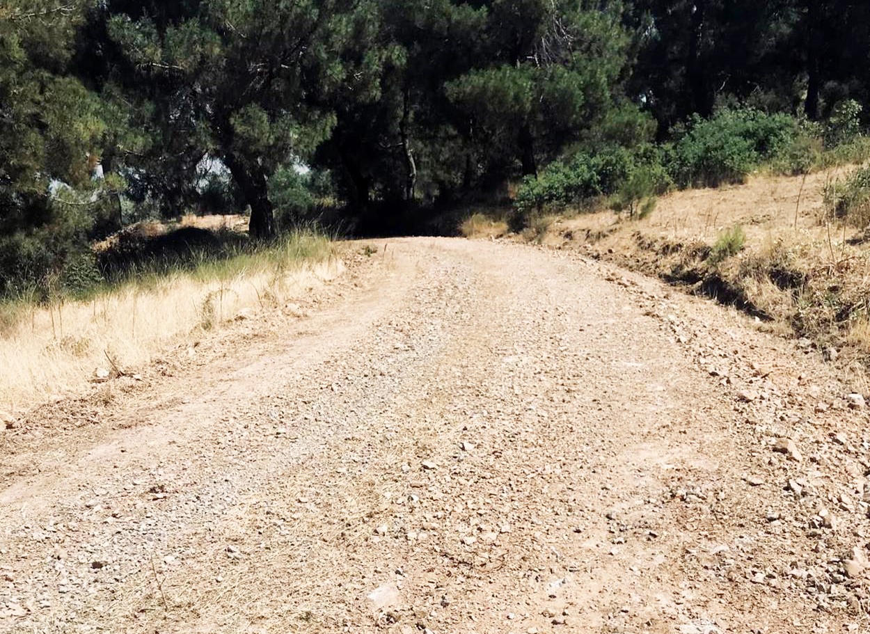 Şehzadeler Belediyesi’nden Çınarlıkuyu’da yol çalışması
