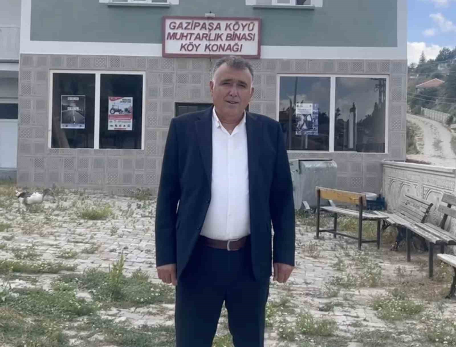 Köyün su ihtiyacına yetişemeyen muhtardan güldüren isyan
