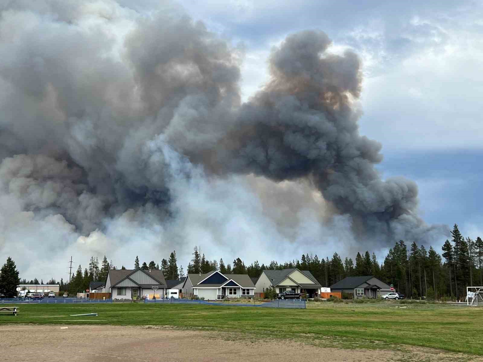 ABD’nin Oregon eyaletinde orman yangını: Bin 700 dönümlük alan kül oldu
