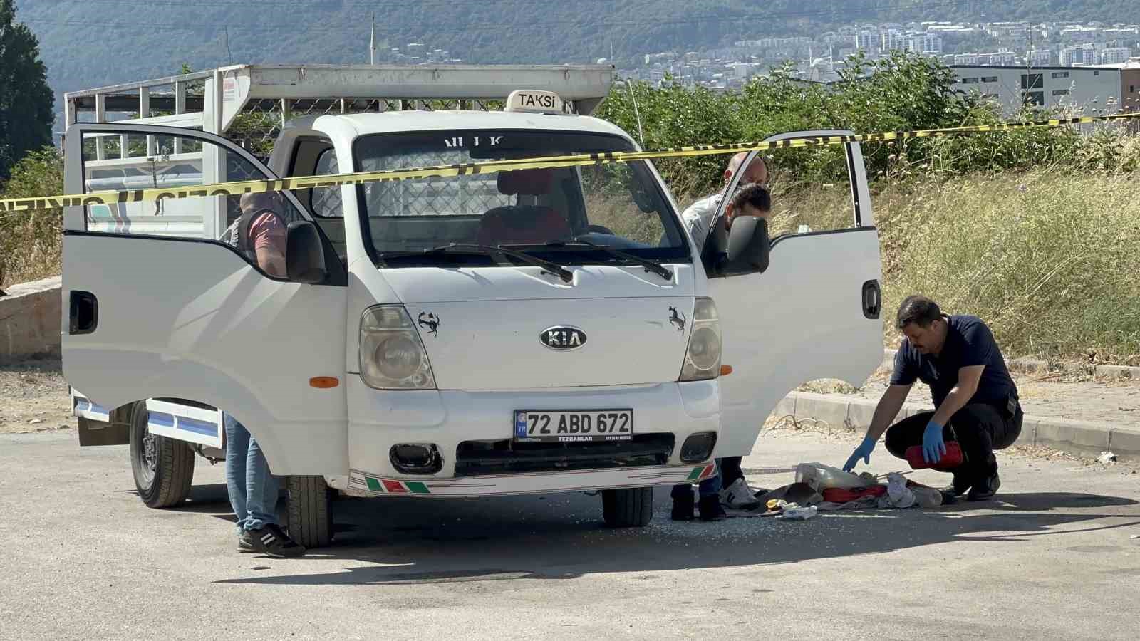 Bursa’da para yüzünden husumetli olduğu kişiyi vurdu
