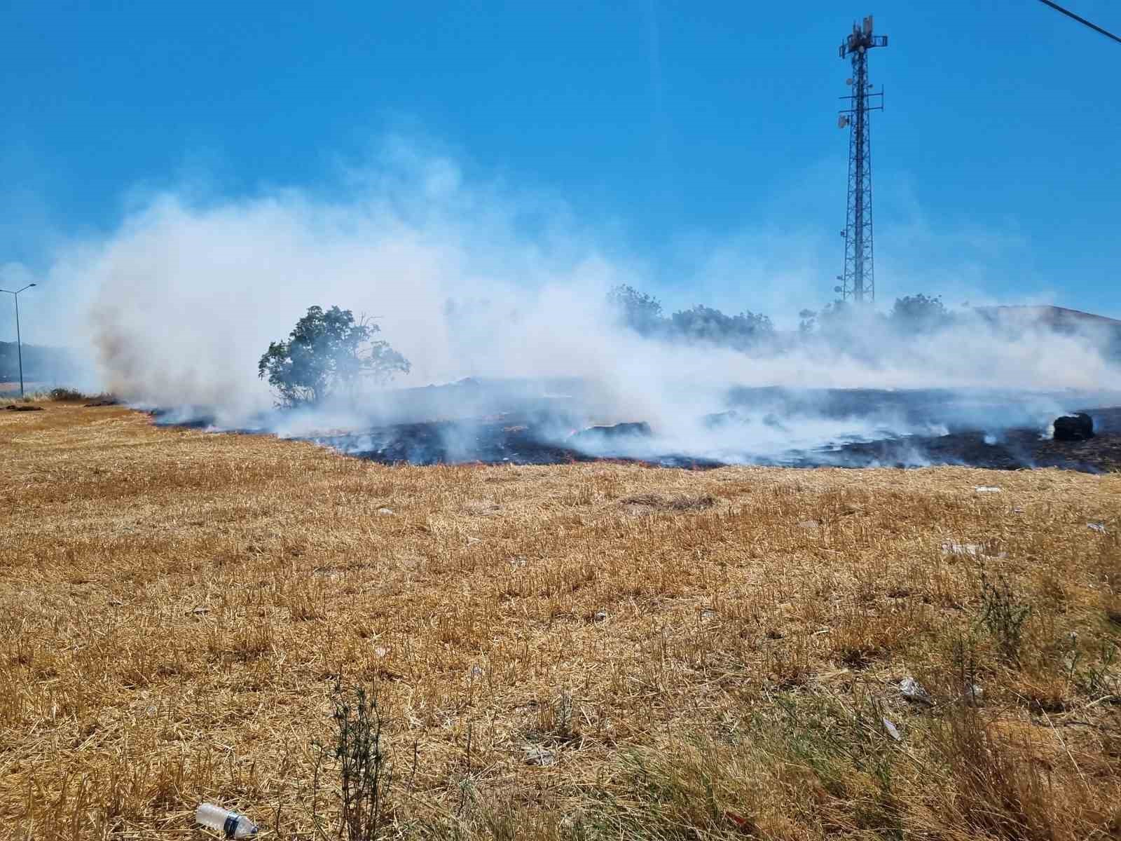 Bursa’da örtü yangını
