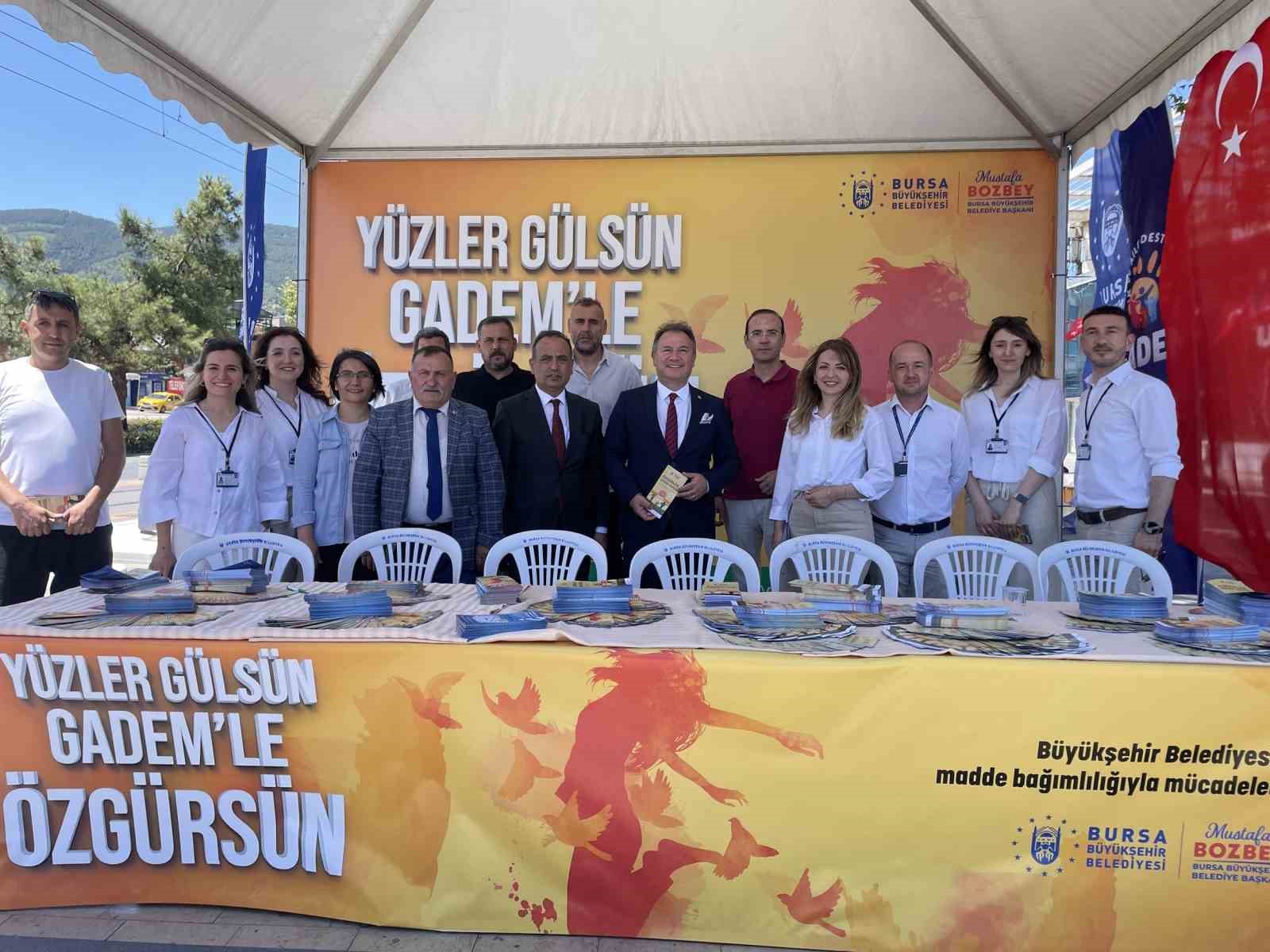 Bağımlılıkla mücadelede Büyükşehir yanında
