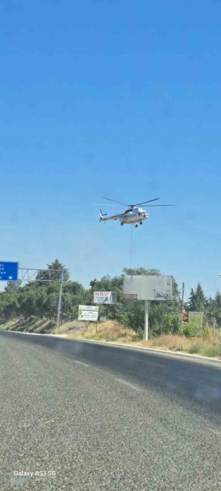 Denizli’de ormanlık alanda çıkan yangın büyümeden söndürüldü
