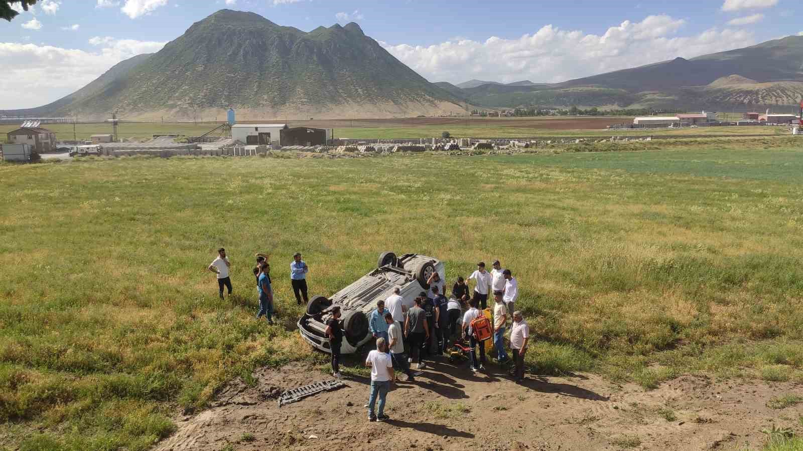 Tatvan’da trafik kazası: 1 yaralı
