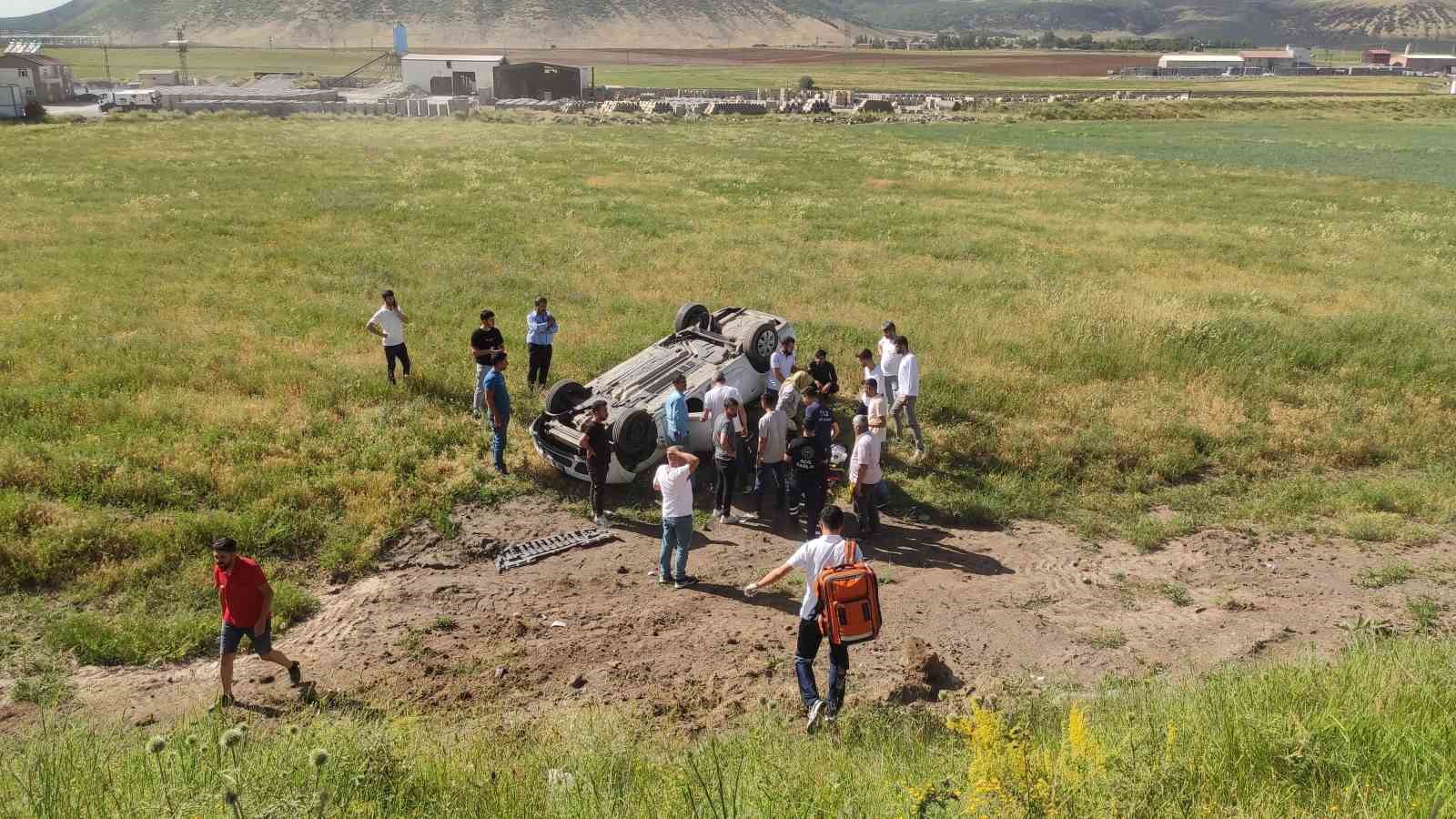 Tatvan’da trafik kazası: 1 yaralı
