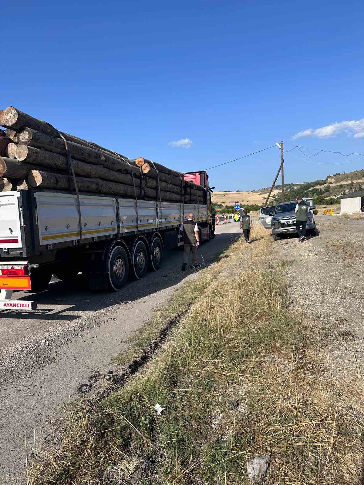 Karabük’te ekiplerinin önleme aramaları ve yol kontrol denetimleri devam ediyor
