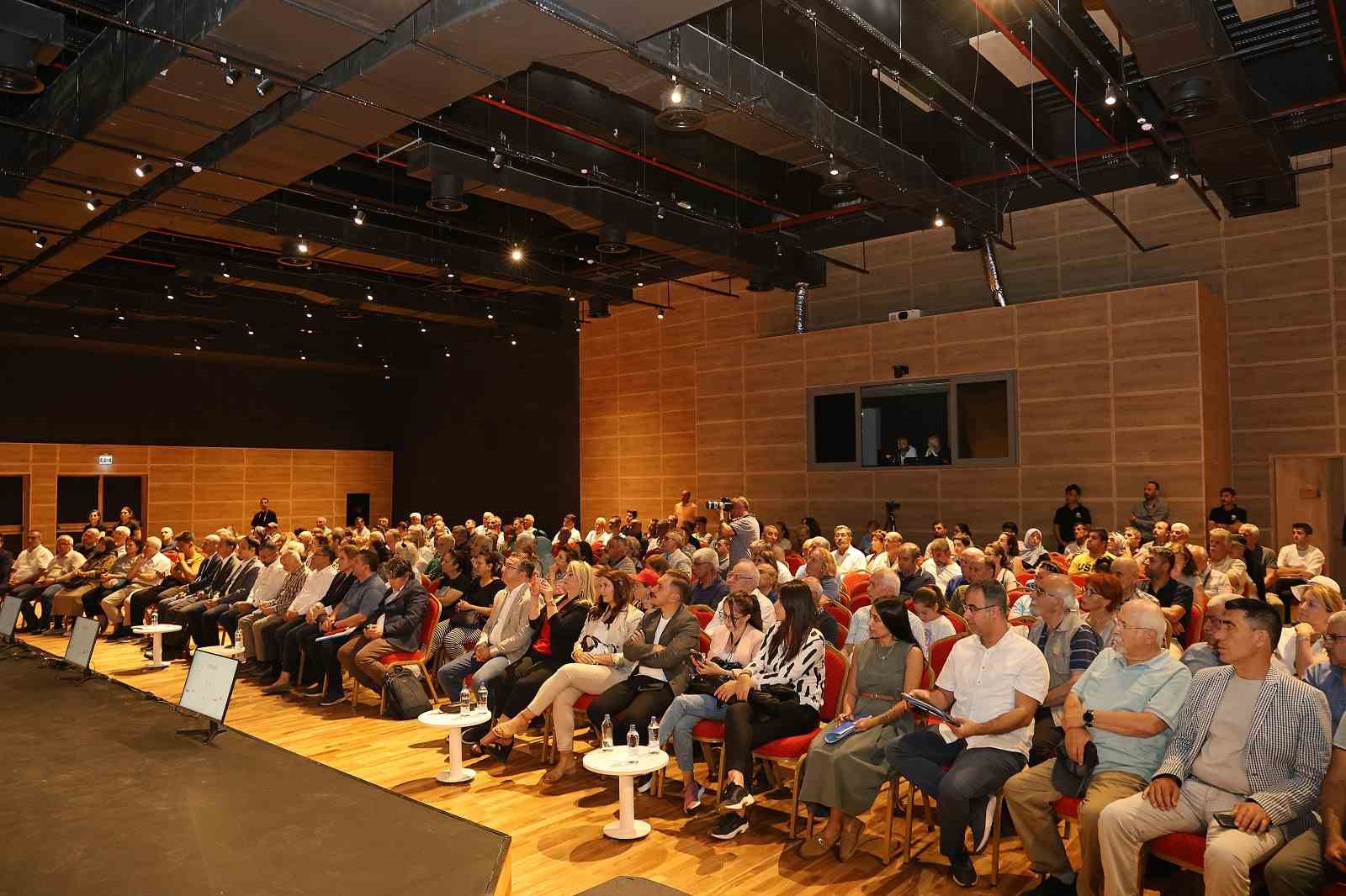 Ataşehir’in ulaşım sorunları çözülüyor
