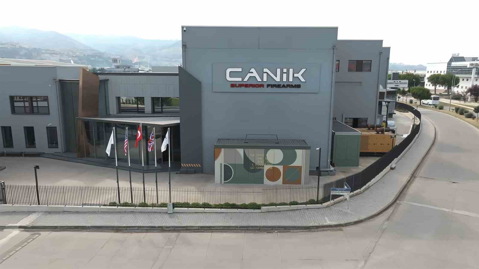 CANiK, adını Türkiye’nin “sanayi devlerine” yazdırdı
