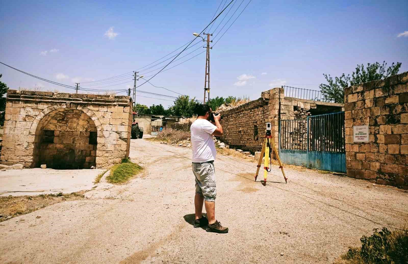 Adıyaman’da kültürel mirası belgeleme çalışmaları gerçekleştirdi
