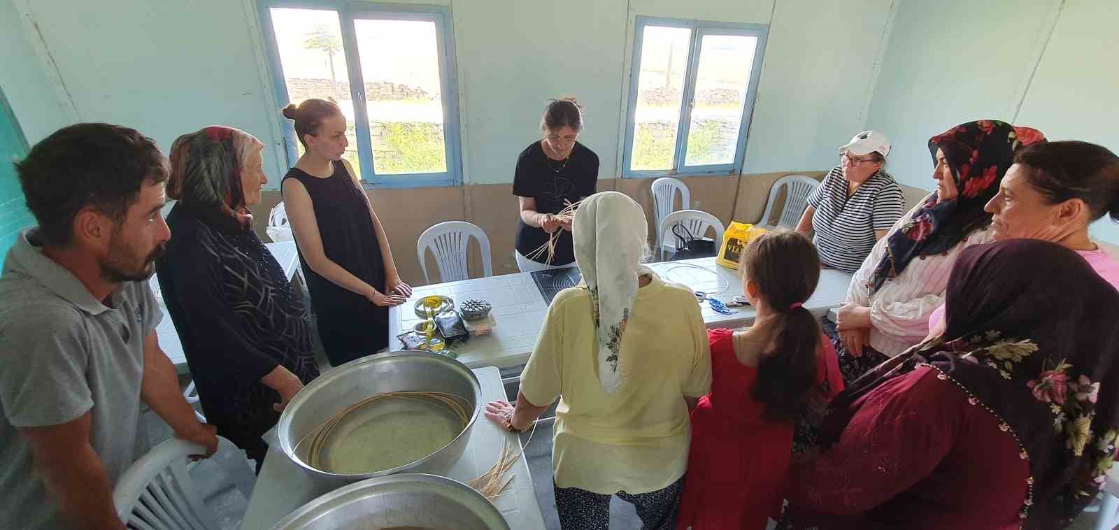 Frig Vadisi Ekolojik Köy projesi, Hasır Örme Kursu ile kültürel mirası canlandırıyor
