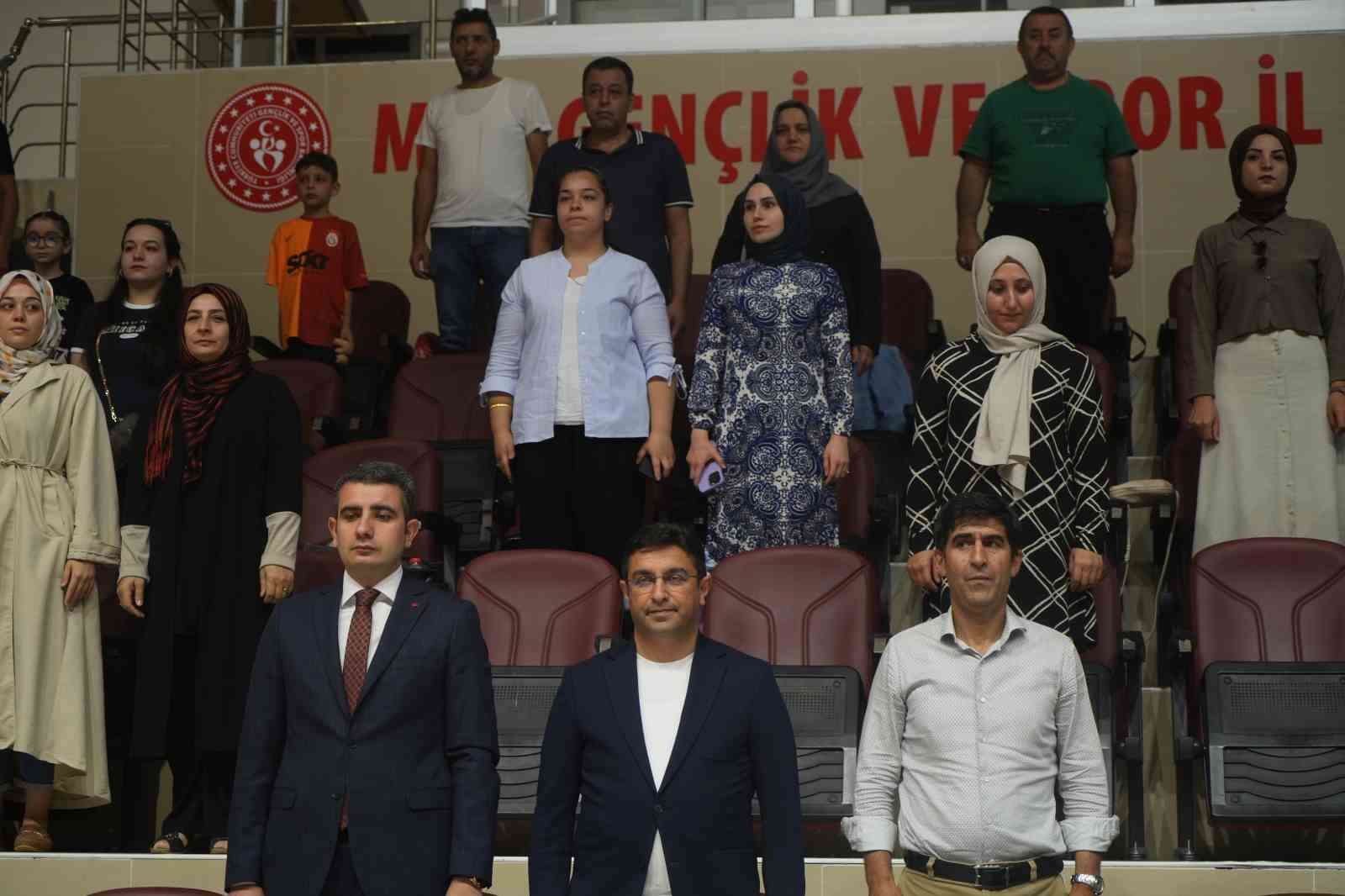 Muş’ta Yaz ve Engelsiz Spor Okulları’nın açılışı yapıldı
