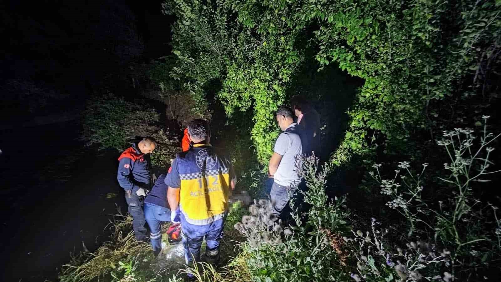 Kayıp olarak aranan yaşlı adamın cesedi su kanalında bulundu
