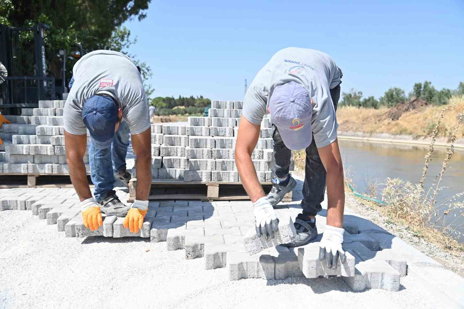 Mahalle sakinleri istedi, Başkan Zeyrek yaptı
