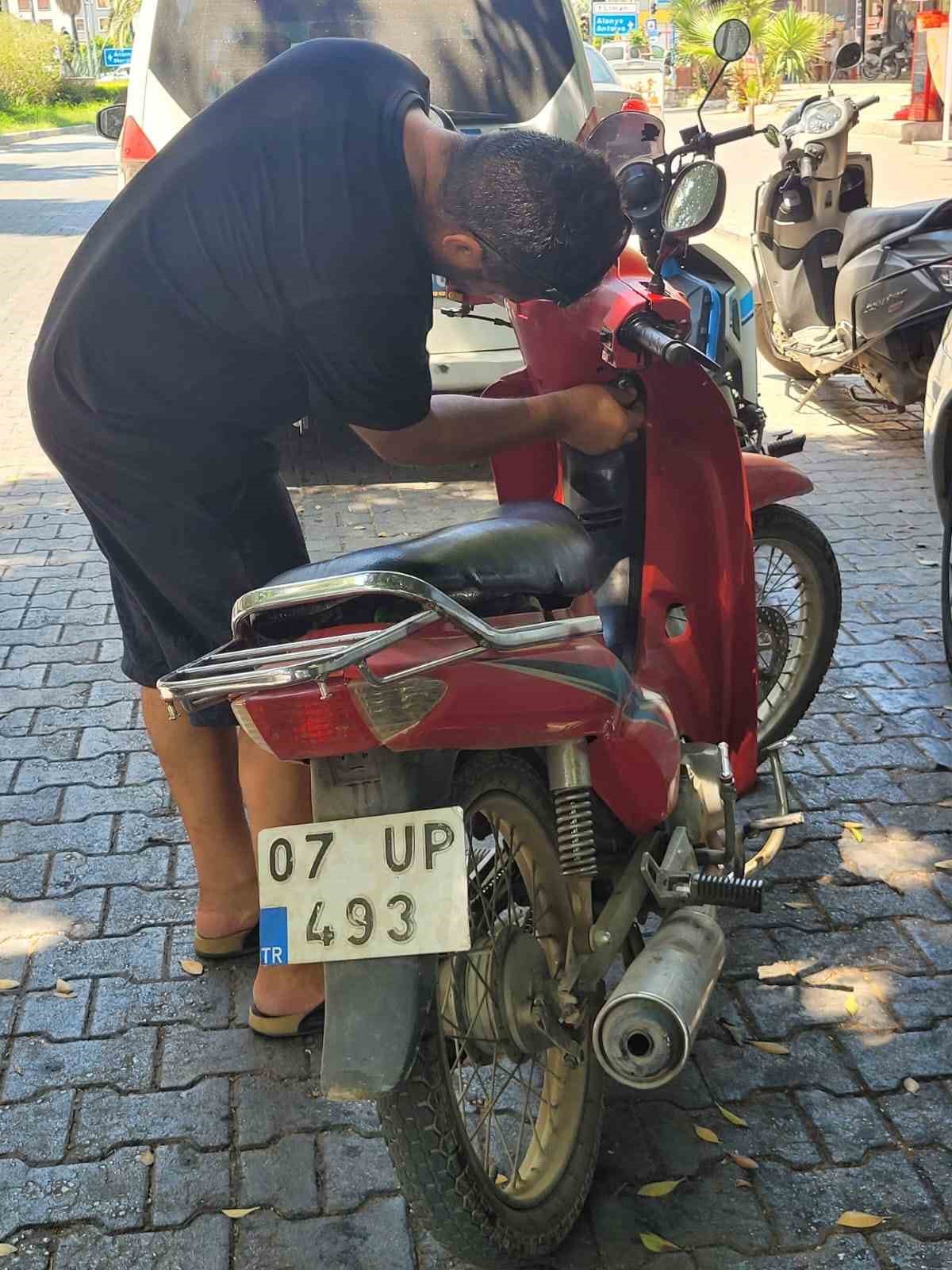 Motosiklet sürücüsüne 13 bin 500 TL ceza yazıldı
