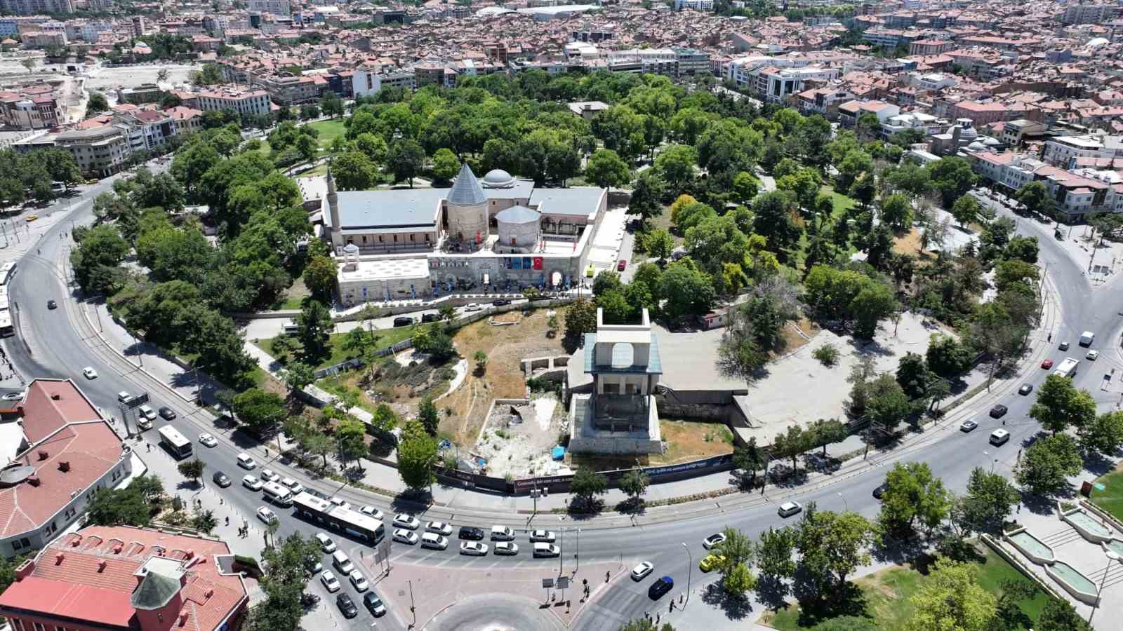 Konya’nın Darülmülk oluşunun 927. yılında Selçuklu Sultanları anıldı
