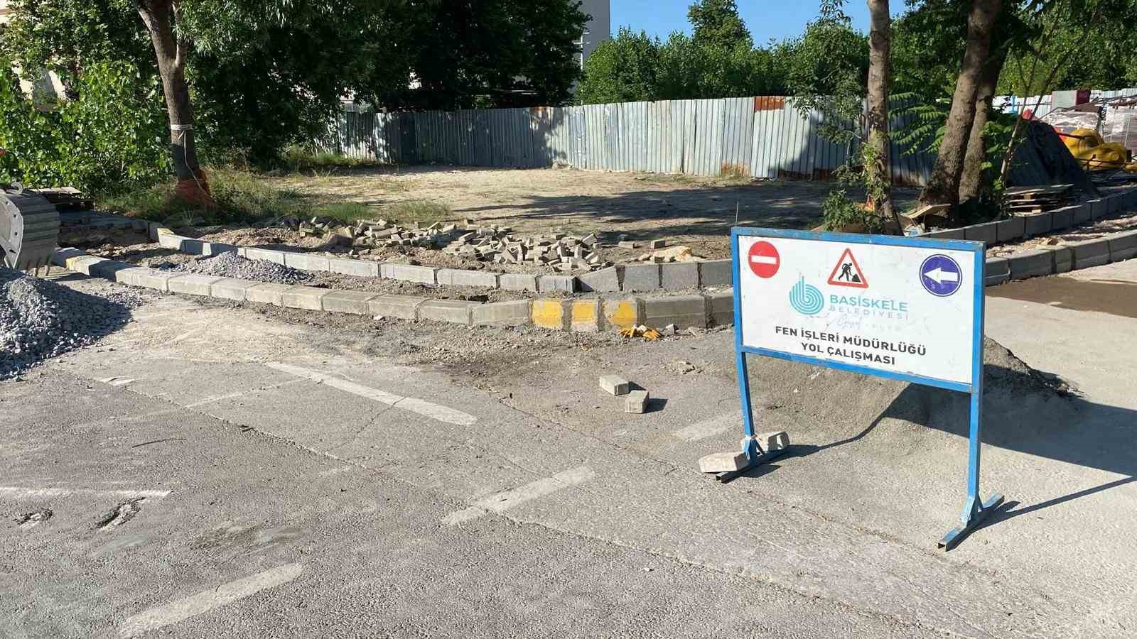 Başiskele’de yollar bakım ve onarımda
