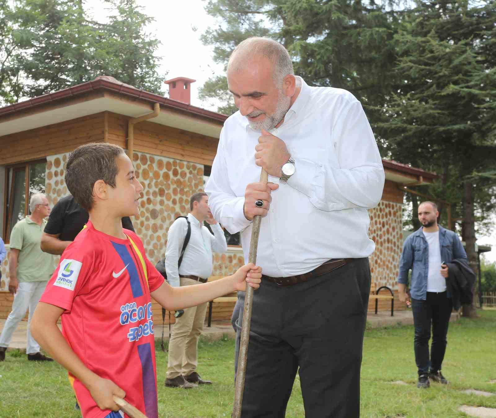 Canik Orman Okulunda öğretmenlere doğa ile iç içe geometri eğitimi
