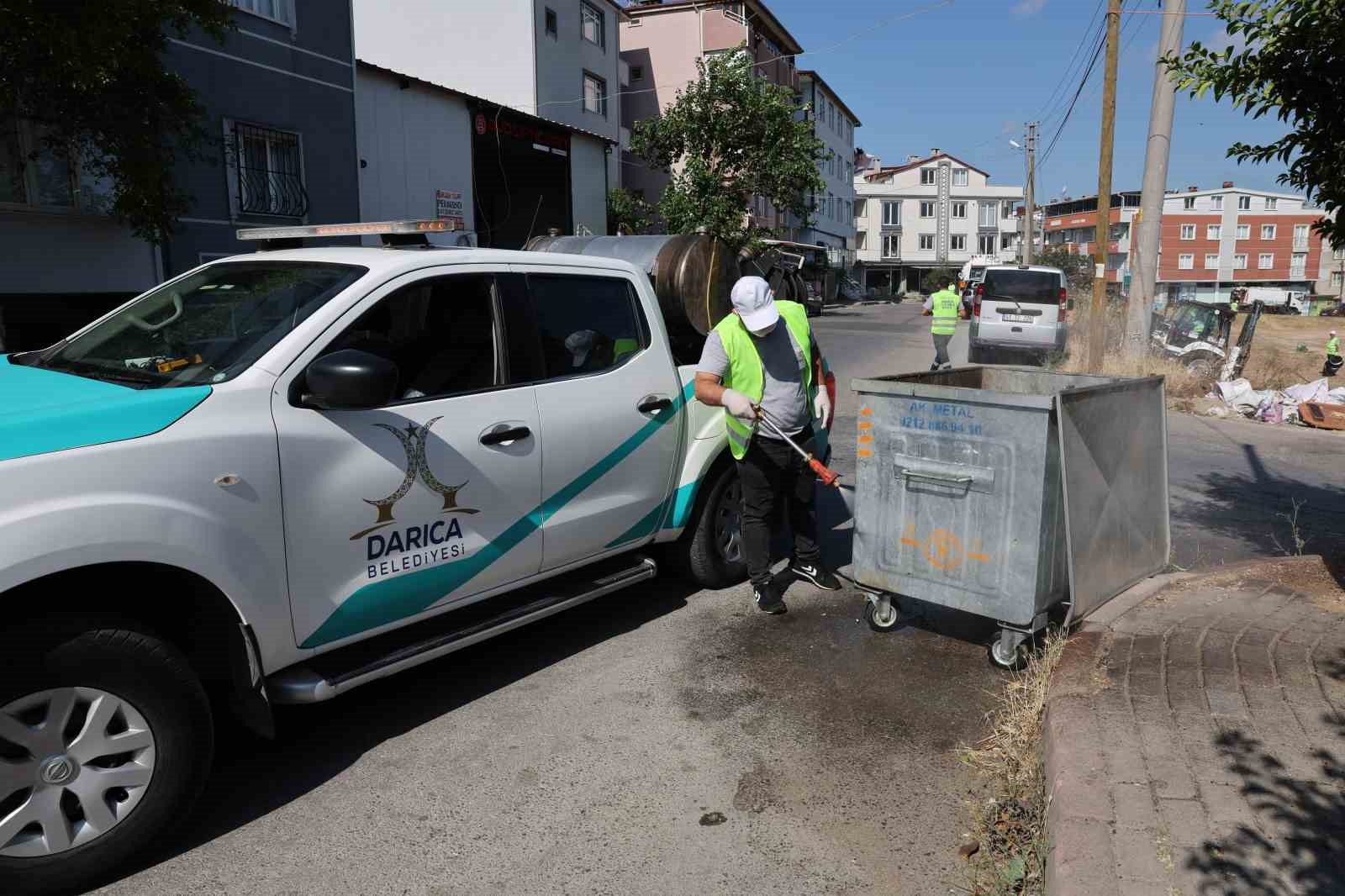 Darıca’da yaz temizliği başladı
