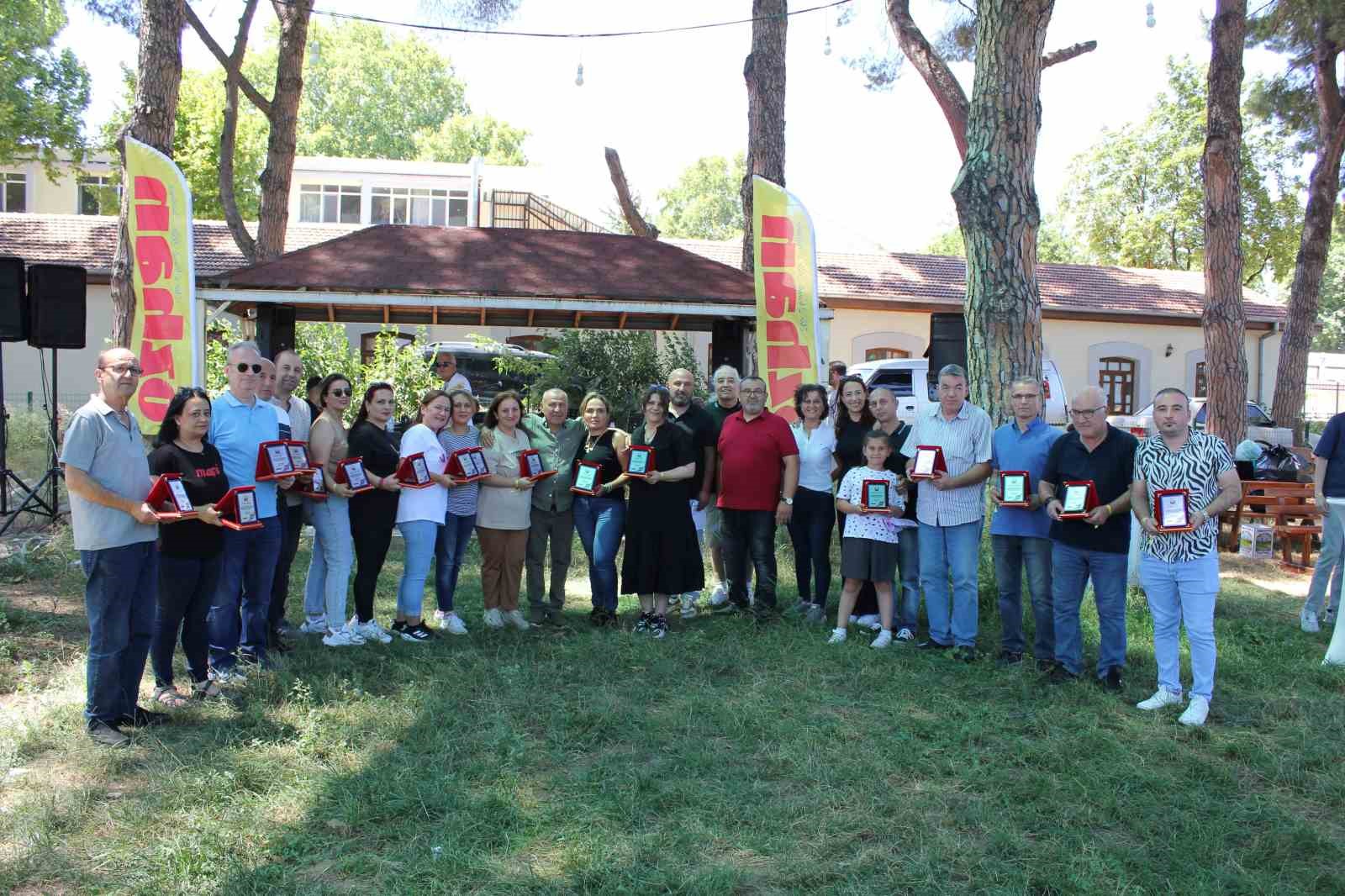 Geleneksel Özhan piknik etkinliği coşkuyla gerçekleşti
