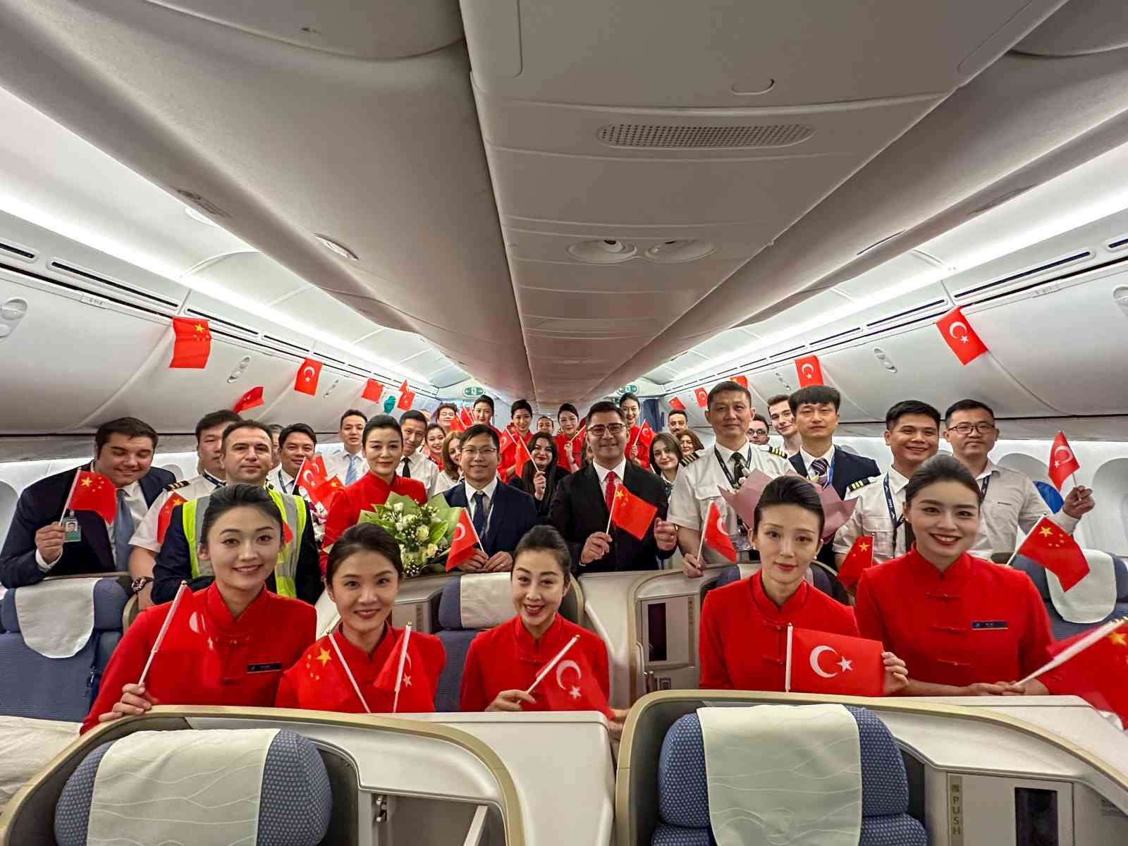 İstanbul Havalimanı ile Çin’in Guangzhou şehri arasında uçuşlar başladı
