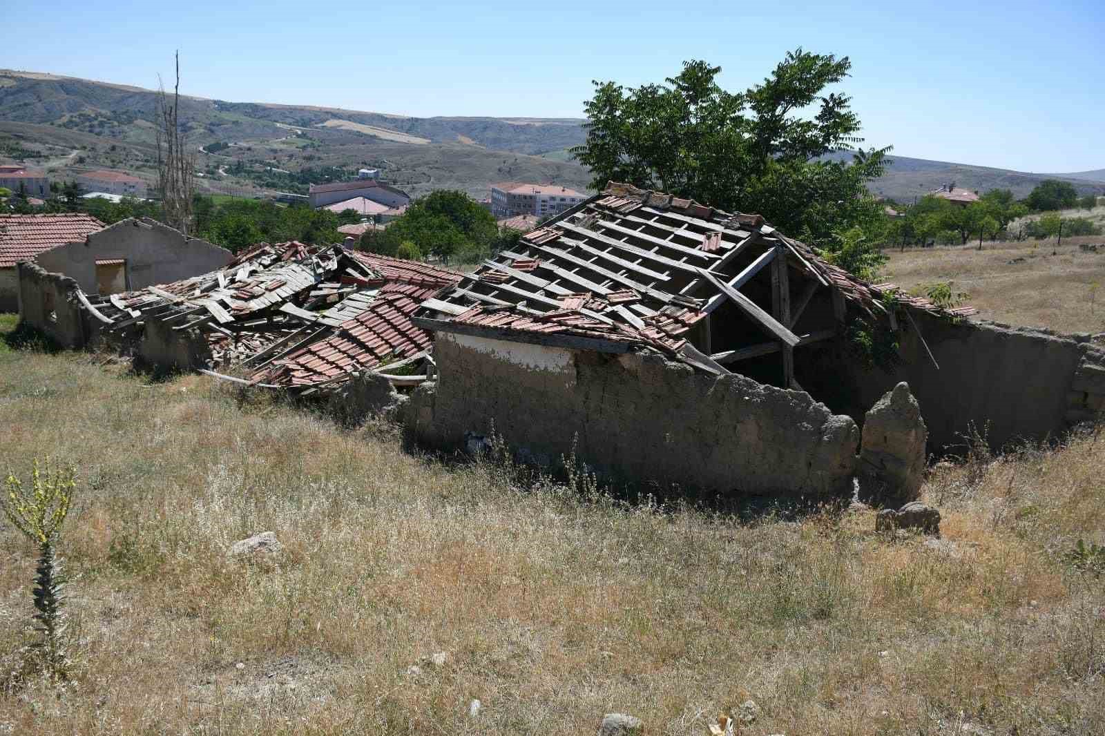 Haymana’da tehlike oluşturan metruk yapılar yıkılacak
