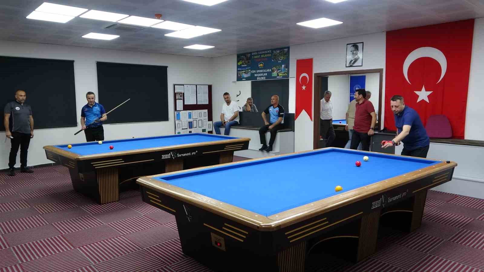 Trabzon’da 3 bant bilardo bölge müsabakaları sürüyor
