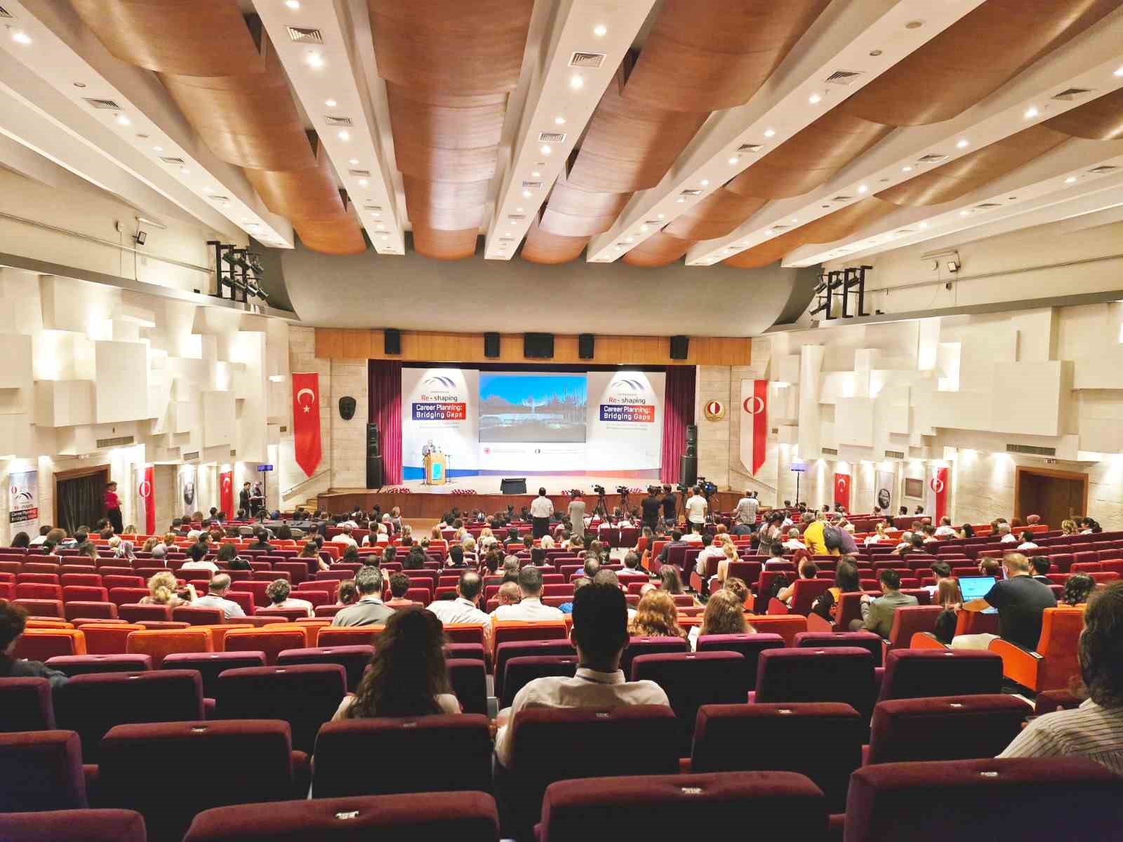 BŞEÜ, uluslararası konferansta yerini aldı
