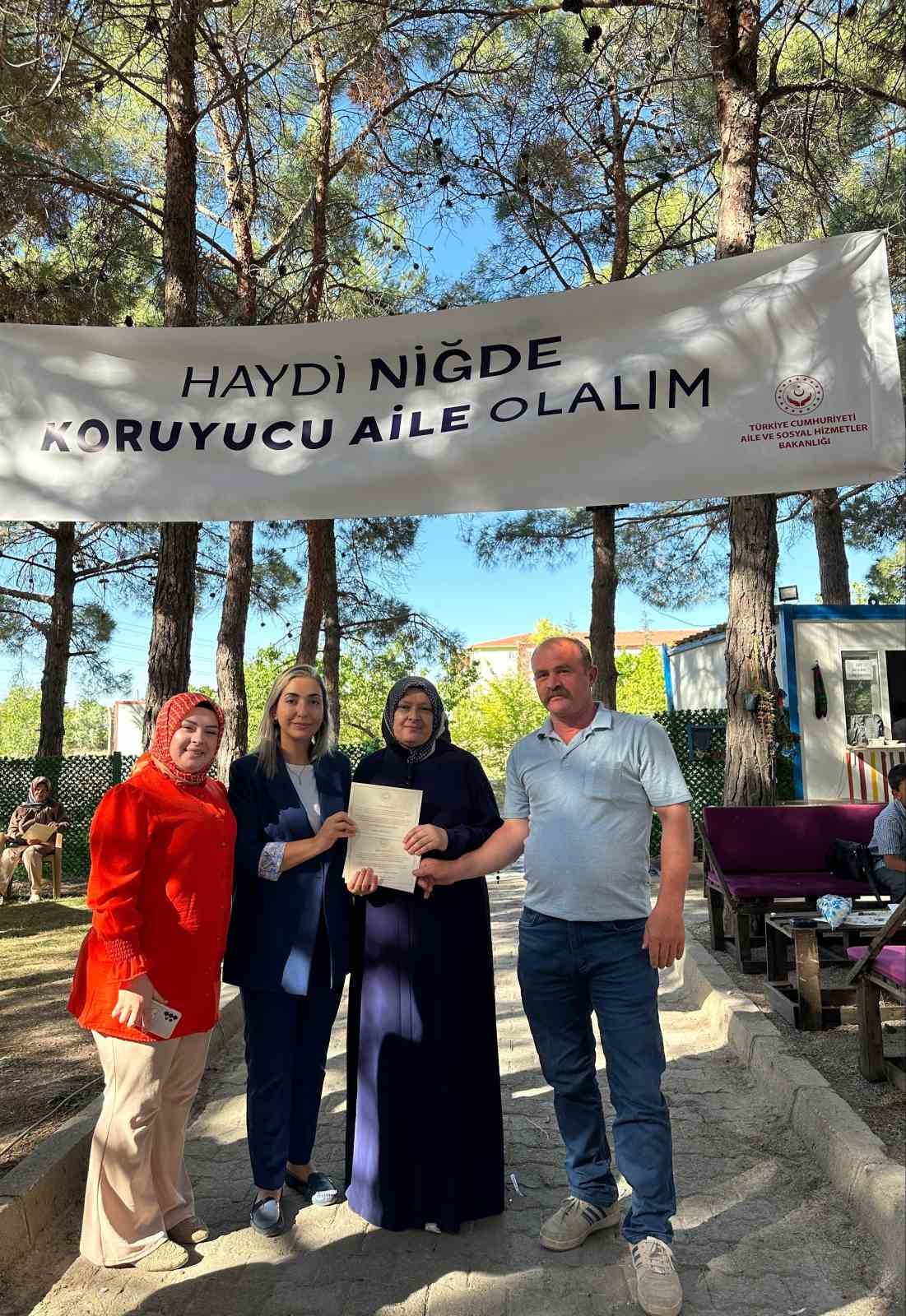 Niğde’de 61 çocuk koruyucu aile ile sevgisiyle büyüyor
