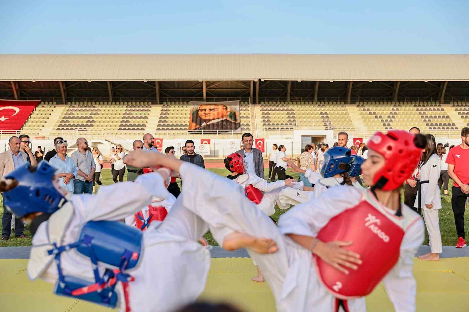 Denizli Büyükşehirin Yaz Spor Kurslarına rekor ilgi
