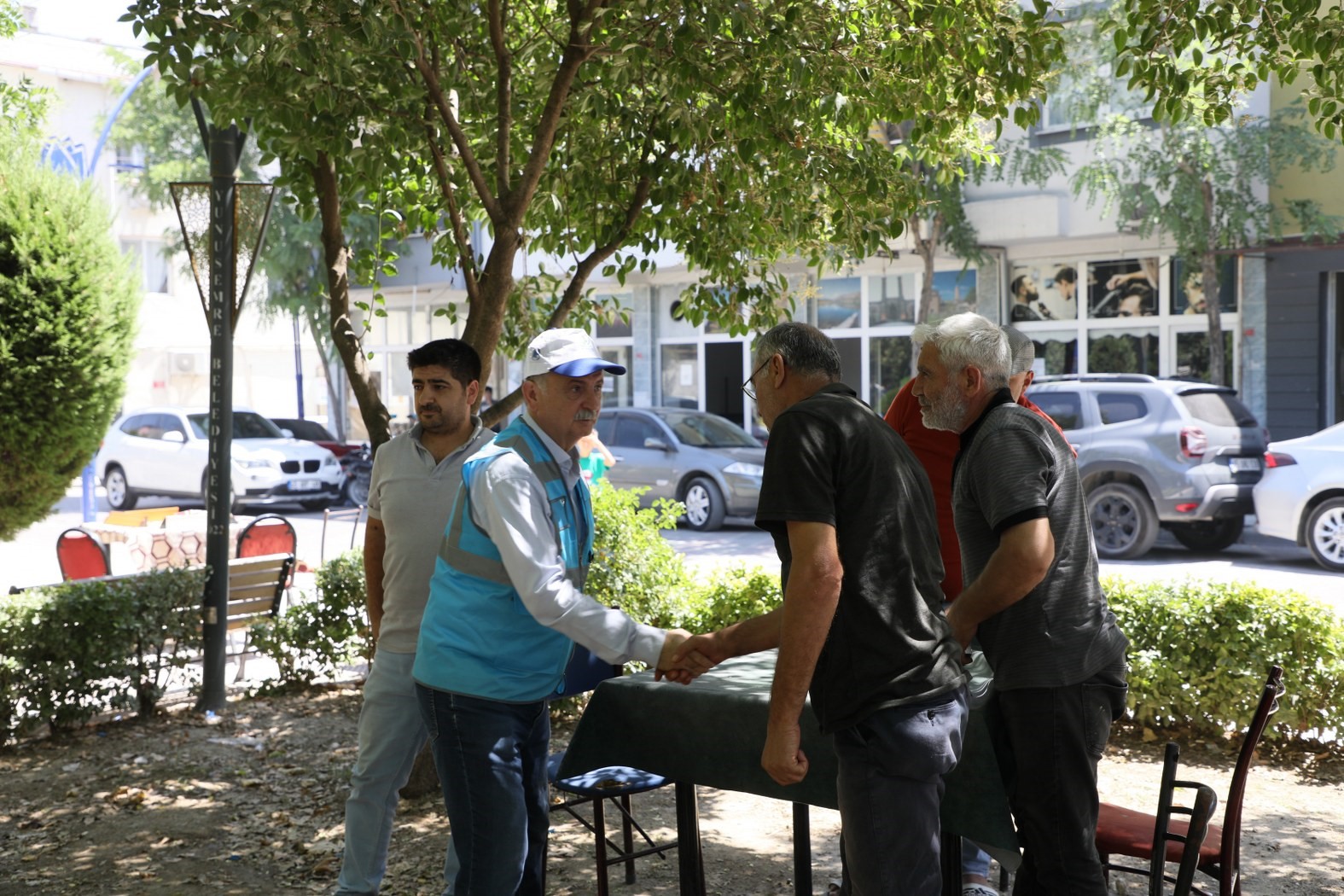 Yunusemreli çevreciler bu hafta Fevzi Çakmak Mahallesinde
