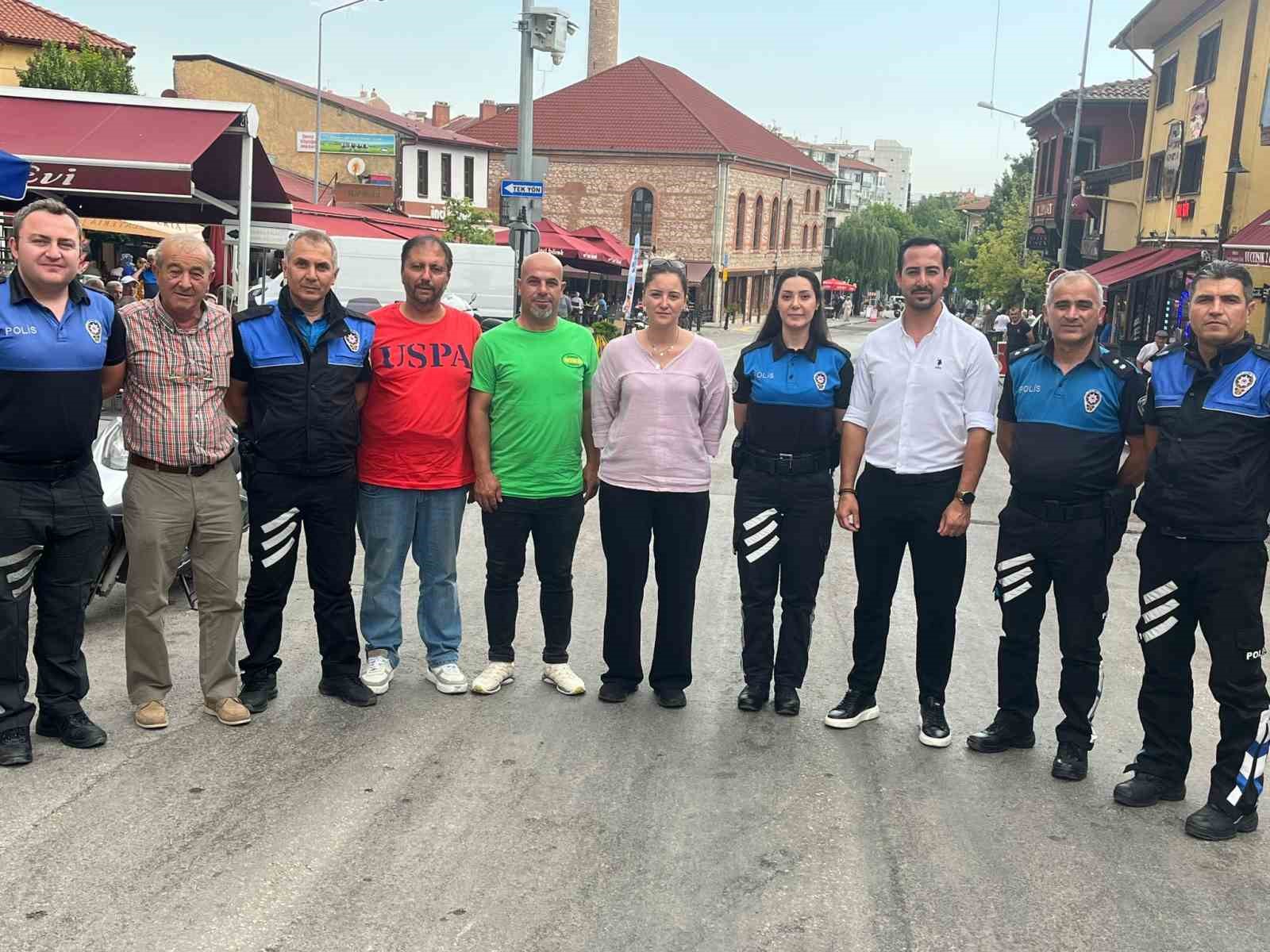 Polis ekipleri muhtarlarla toplantı yaptı
