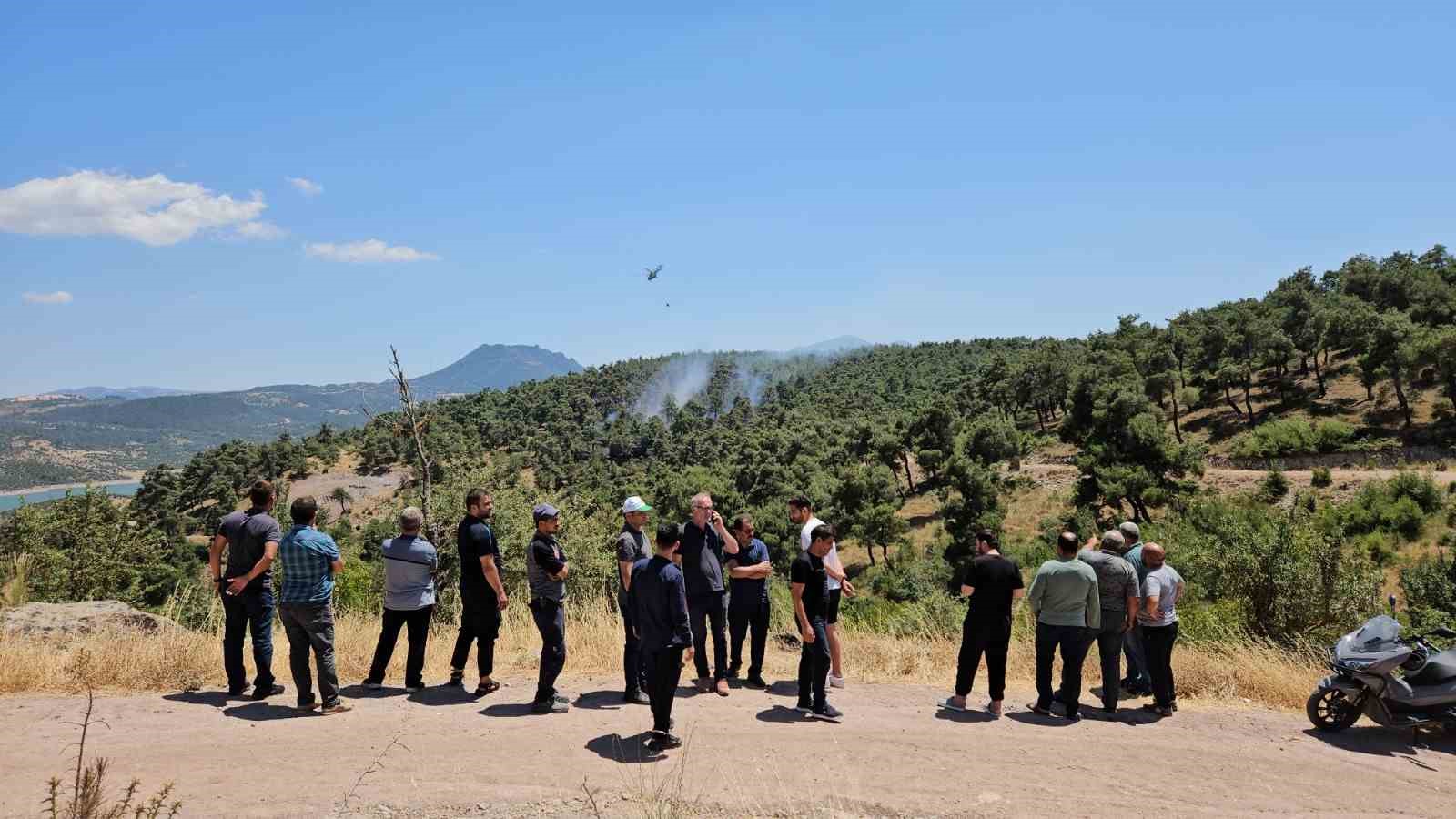 Balıkesir’de orman yangını kontrol altına alındı
