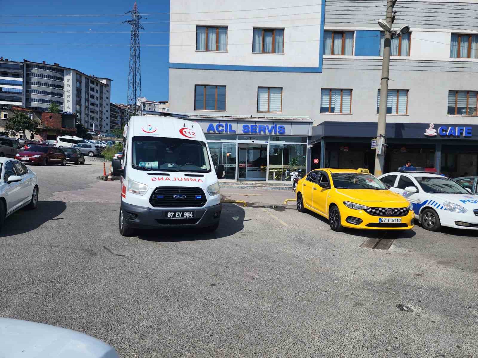 Karadeniz Ereğli’de otomobilin çarptığı yaya yaralandı
