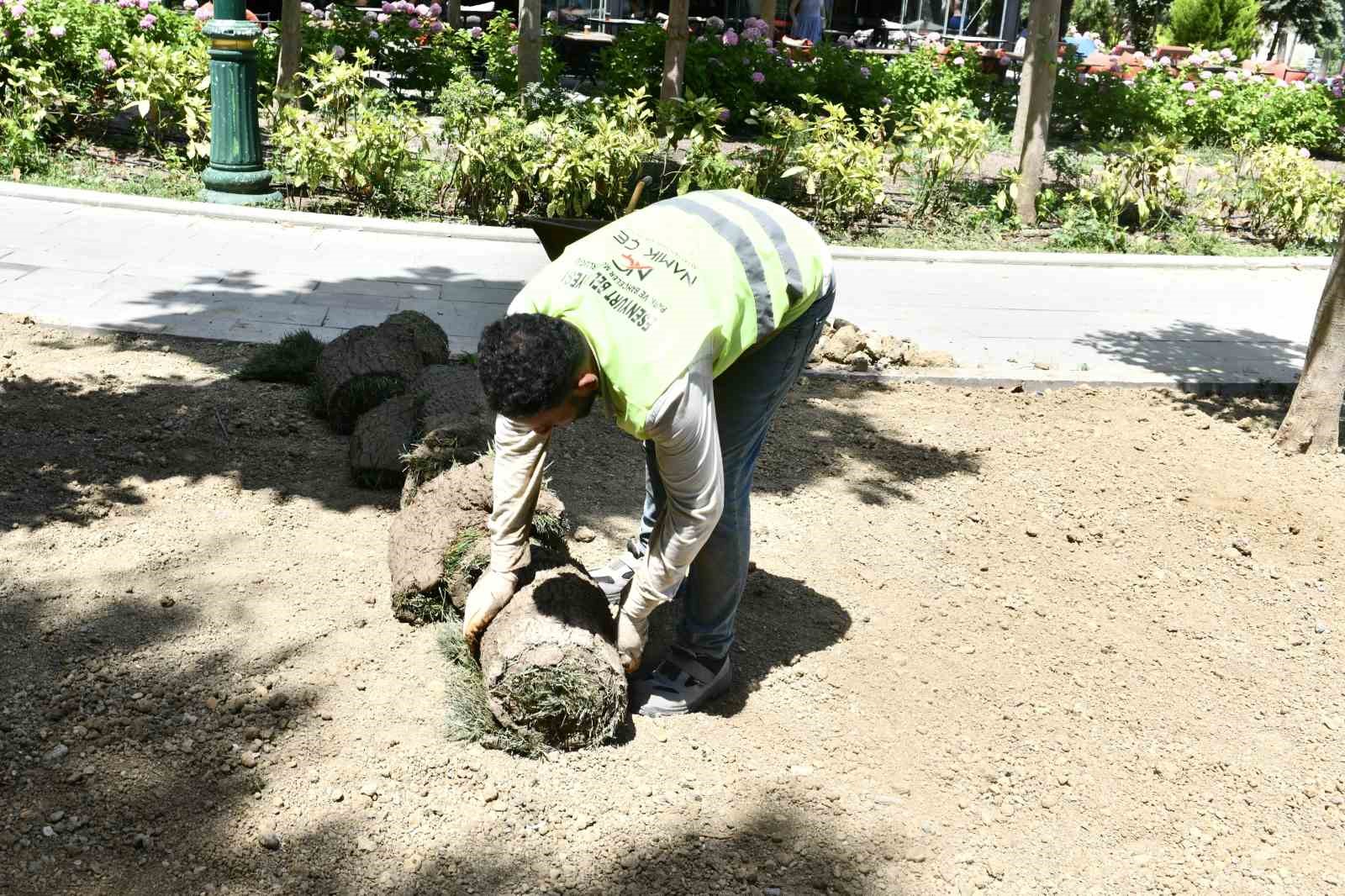 Esenyurt Belediye Başkanı Özer’den parklara “hizmet seferberliği”
