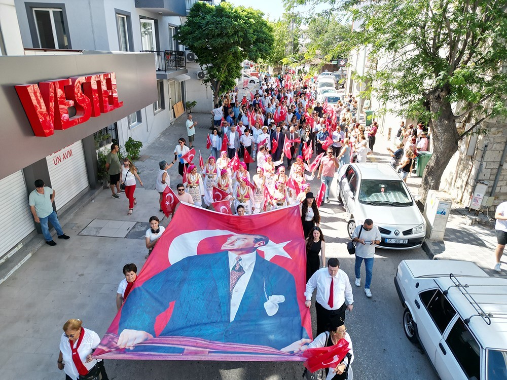 Atatürk’ün Urla’ya gelişinin yıl dönümü coşkuyla kutlandı
