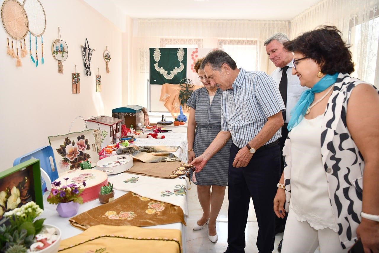 Sivrihisarlı kadınların ’El Emeği ve Göz Nuru Sergisi’ yoğun ilgi gördü
