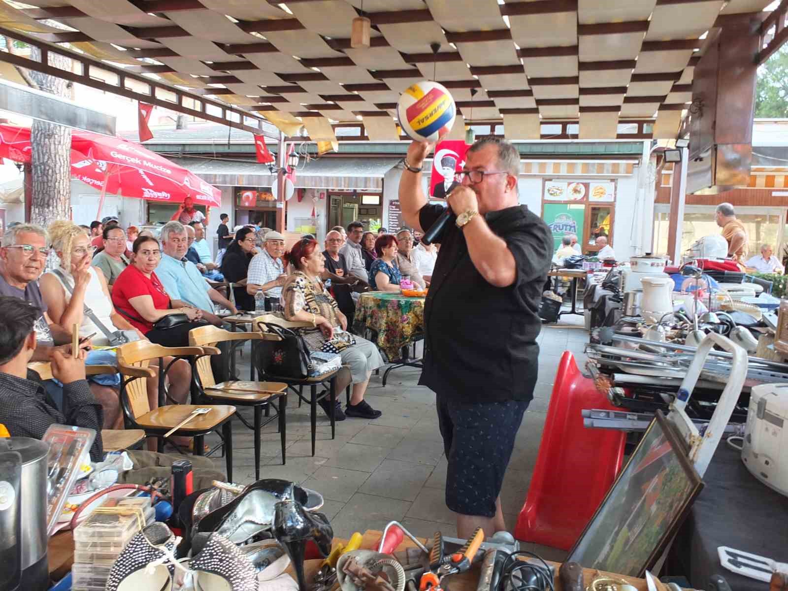 Balıkesir’de ikinci el mezadı üç yılını doldurdu
