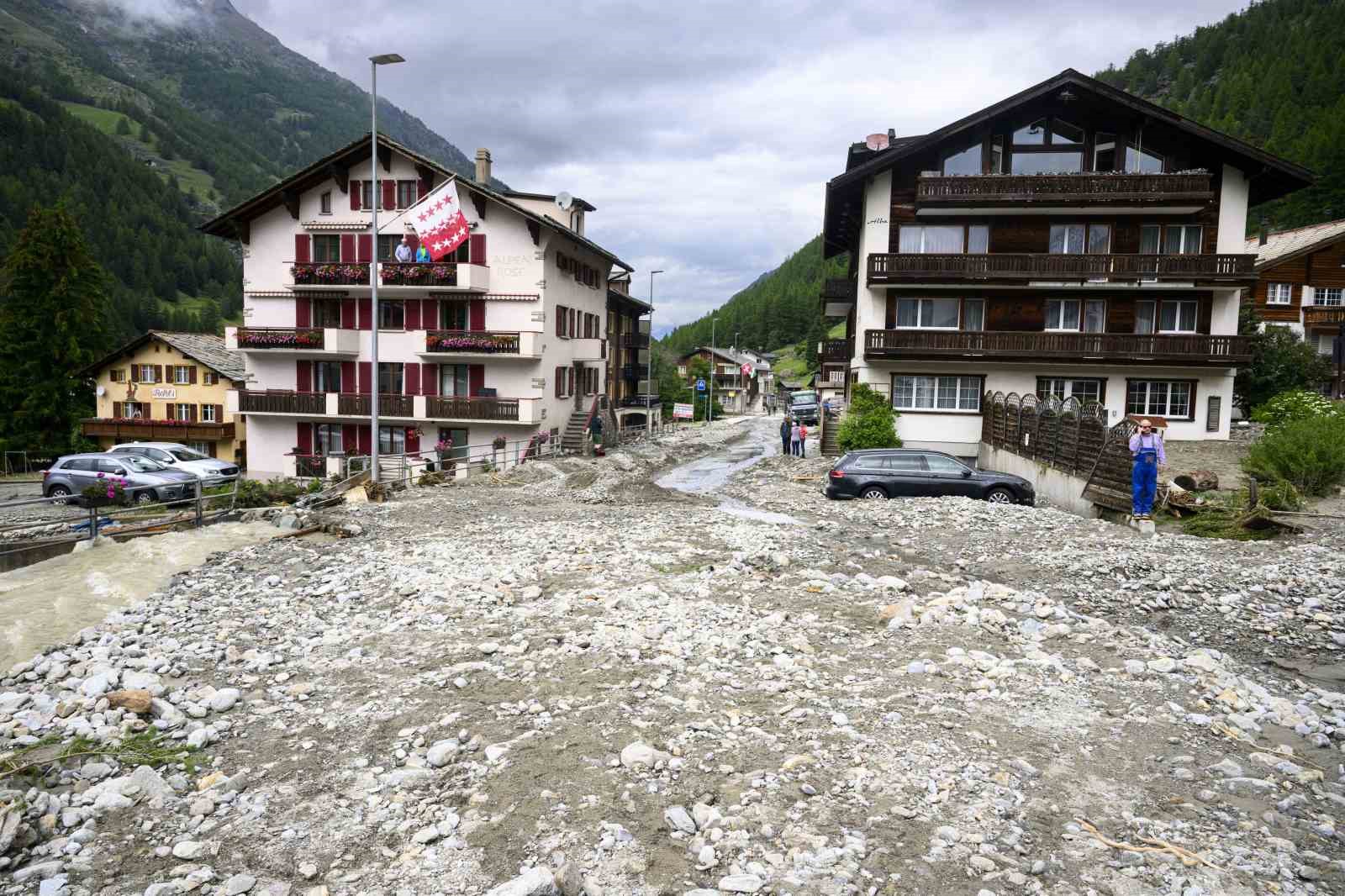 İsviçre’de heyelan ve sel: 4 ölü, 2 kayıp
