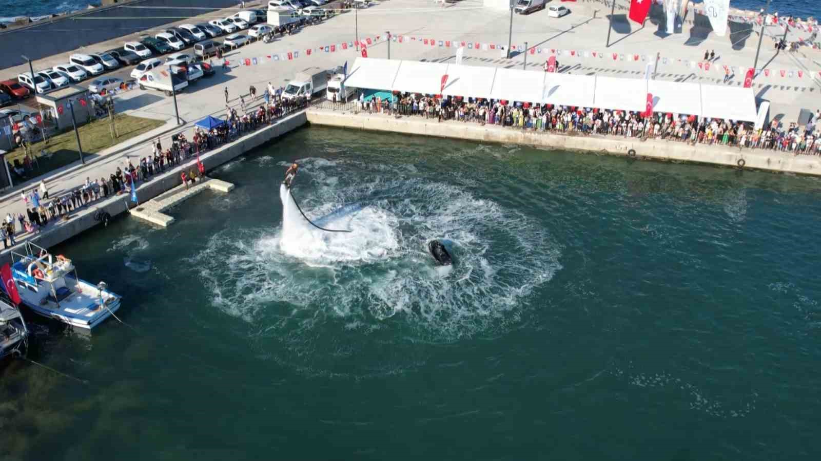 Arnavutköy’de Kabotaj Bayramı kutlamaları renkli görüntüler oluşturdu
