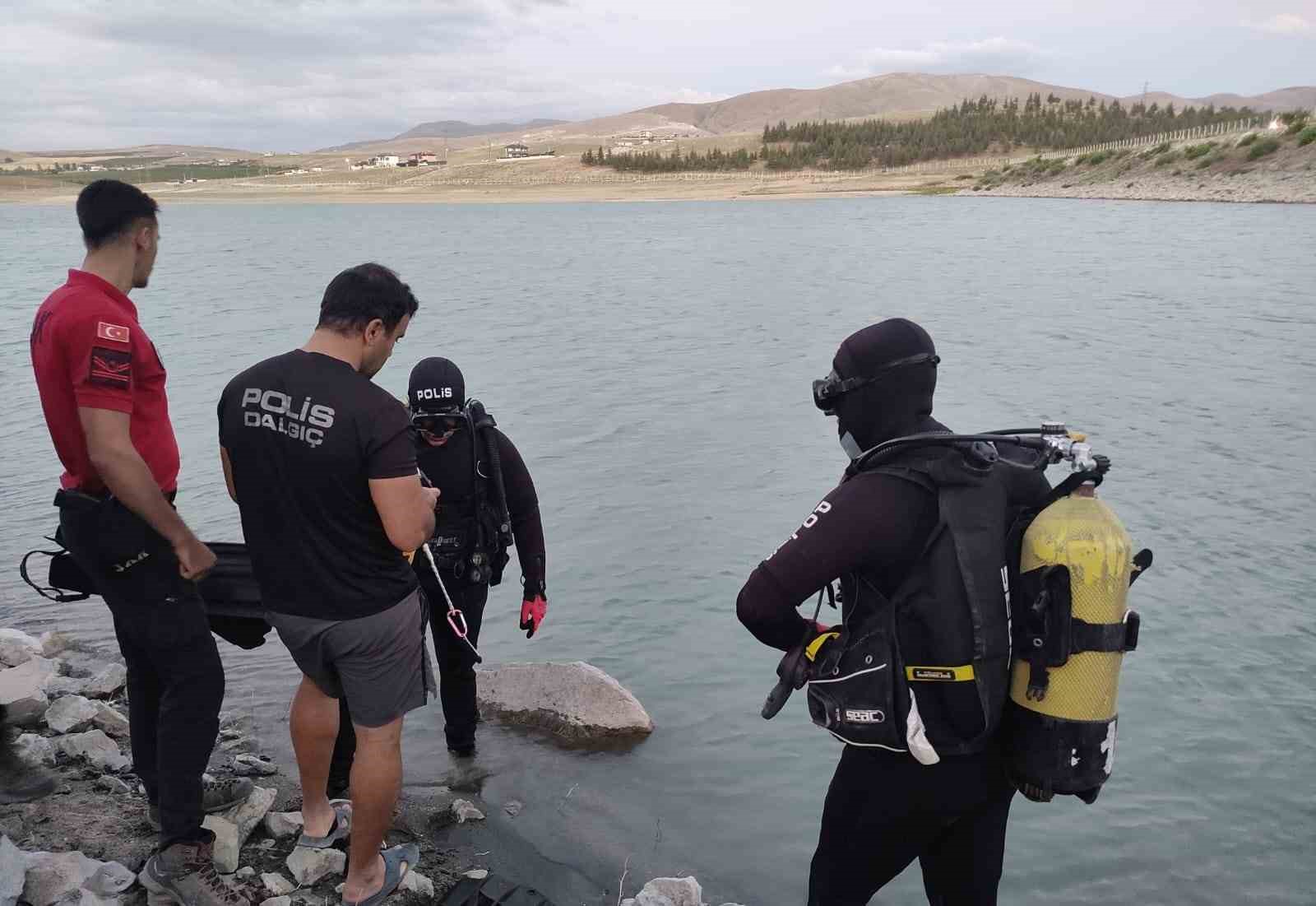 Niğde’de girdiği gölde gözden kaybolan şahsın arama çalışmasına ara verildi
