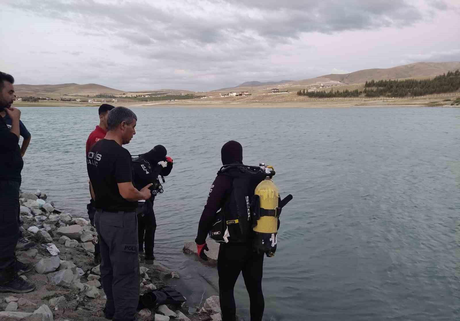 Niğde’de girdiği gölde gözden kaybolan şahsın arama çalışmasına ara verildi
