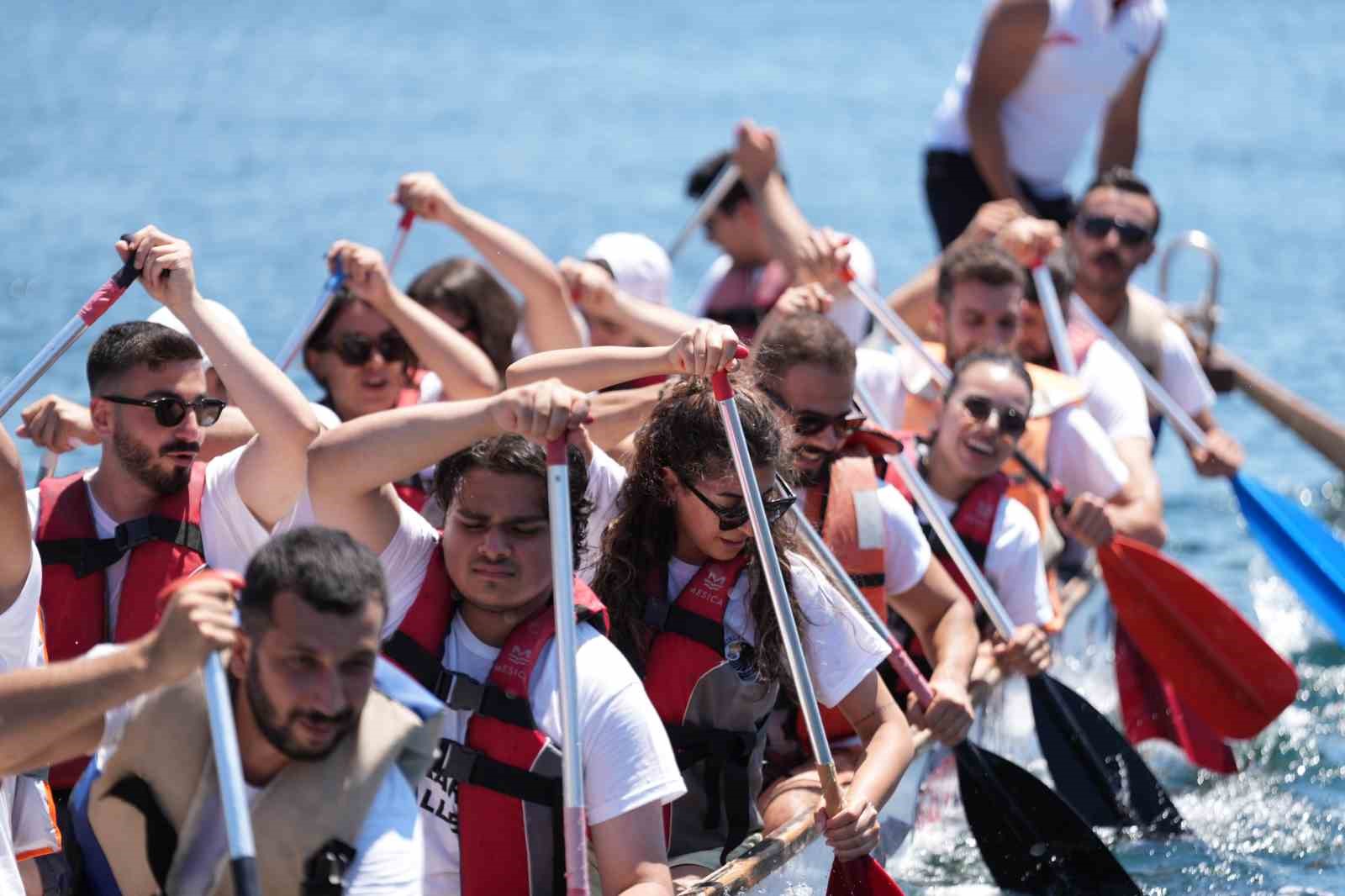 Denizcilik ve Kabotaj Bayramı Kartal’da büyük bir coşku ile kutlandı
