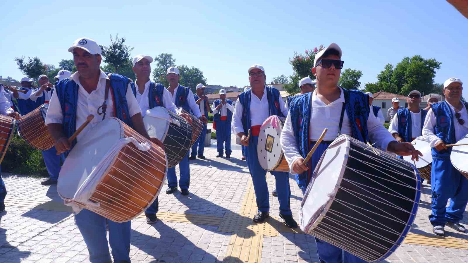 40 kişilik davul zurna ekibinden Kırkpınar’a davet
