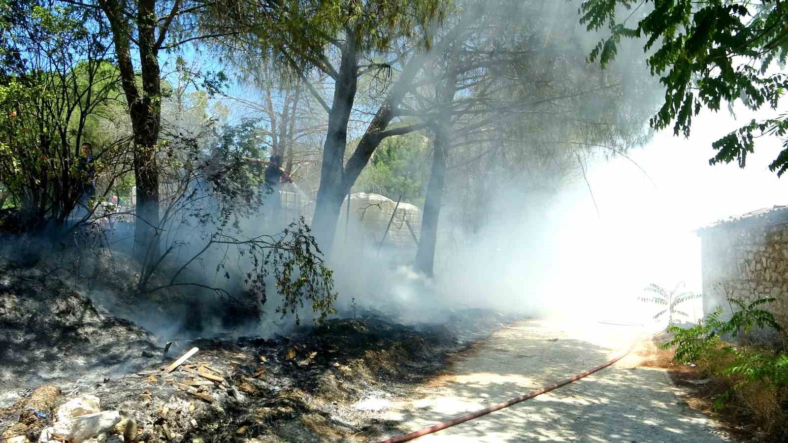 Menteşe’de yangın, ekiplerin zamanında müdahalesi ile söndürüldü
