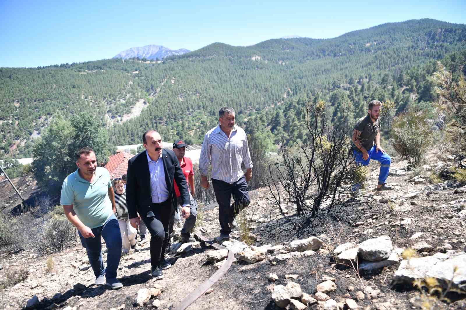 Başkan Kotan, Doyran’daki yangın alanında incelemelerde bulundu
