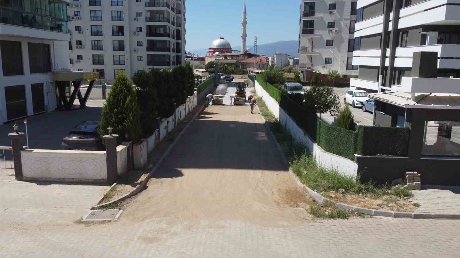 Nazilli Belediyesi ilçe genelinde yol çalışmalarına hız verdi
